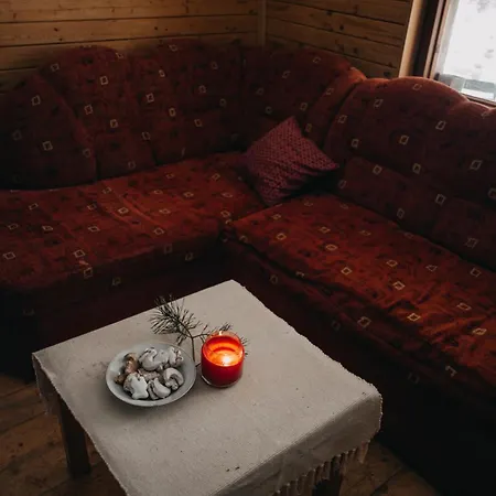 Chalet Roztomilá A Utulná Azzy Na Samotě V Lese.