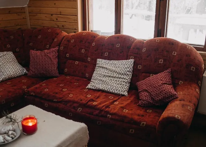 Chalet Roztomila A Utulna Azzy Na Samote V Lese.
